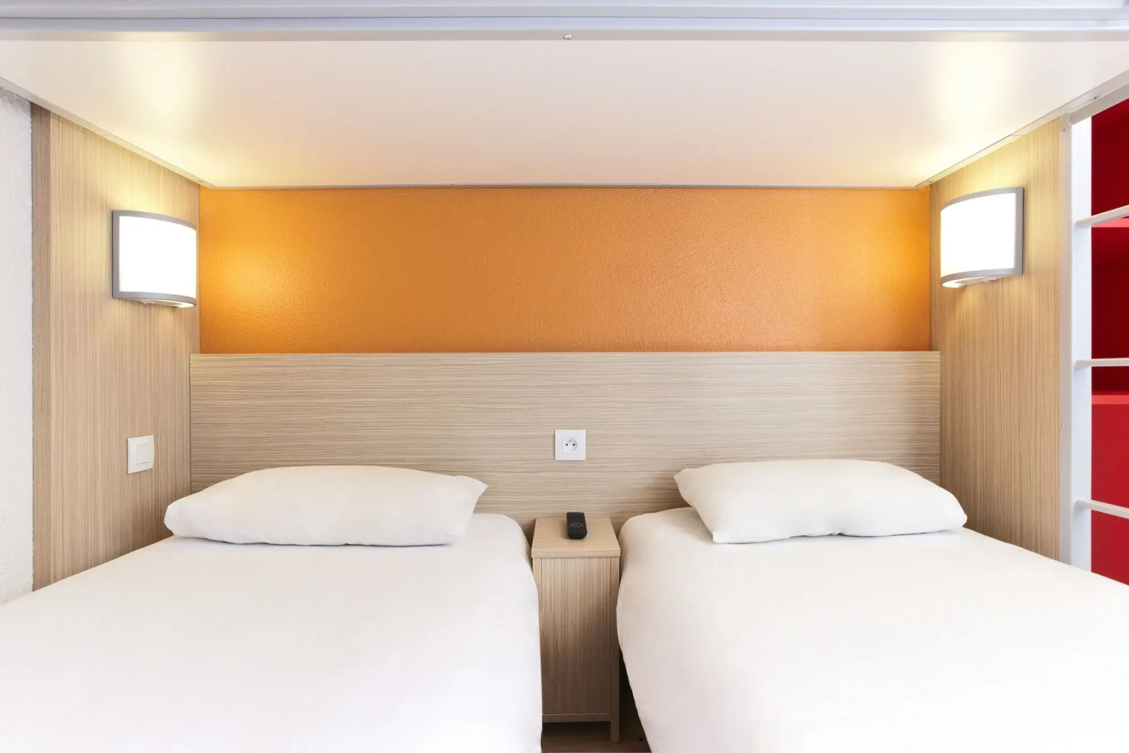 Premiere Classe Besancon - Ecole Valentin