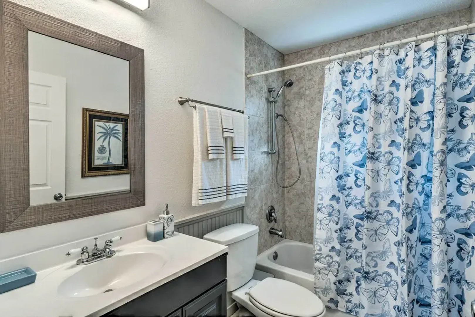 Punta Gorda Home w/ Lanai < 2 Mi to Downtown!