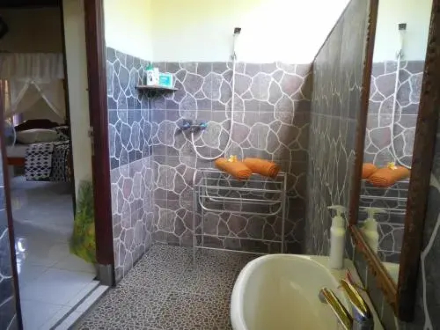 Cegeng Lestari Guesthouse