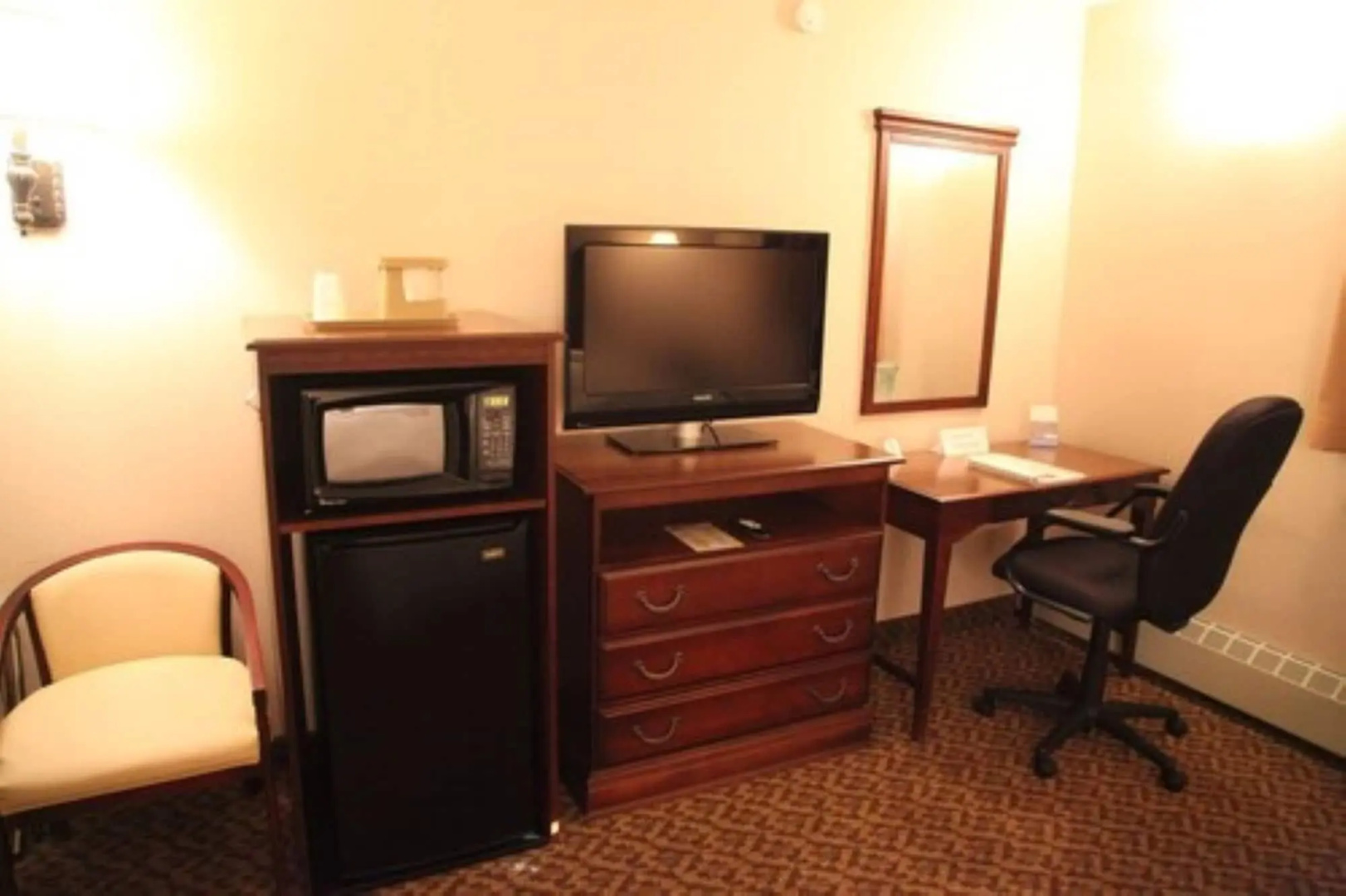 Holland Hotel Free Parking Jersey City