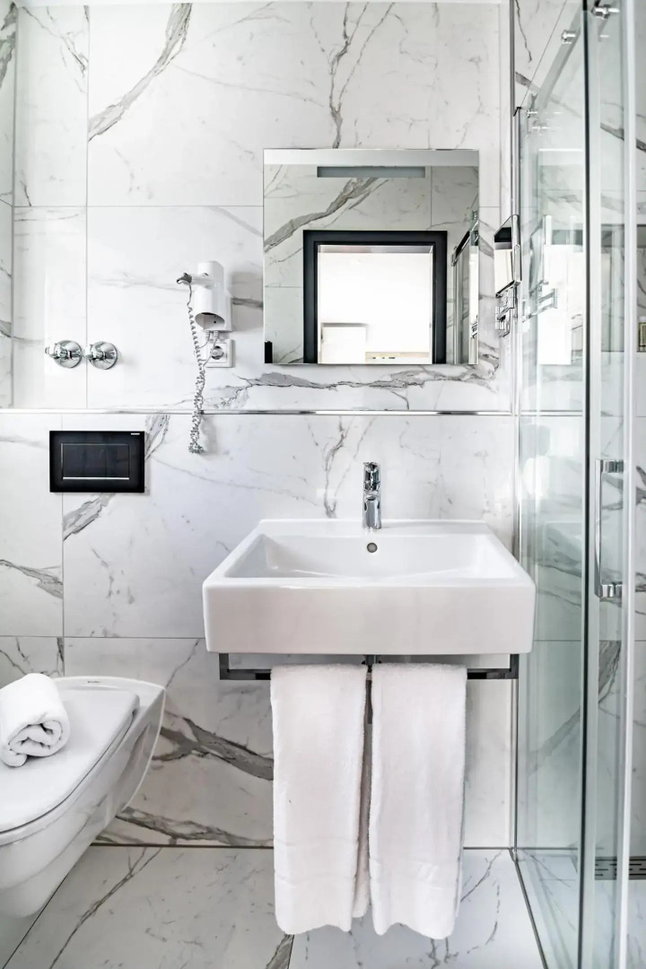 Holiday Inn - the niu, Hub Dusseldorf Messe by IHG