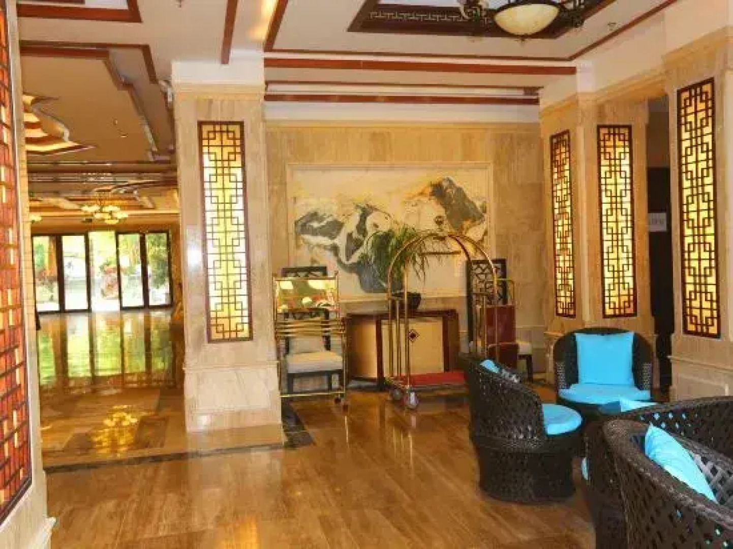 Malai Hot Spring Holiday Hotel