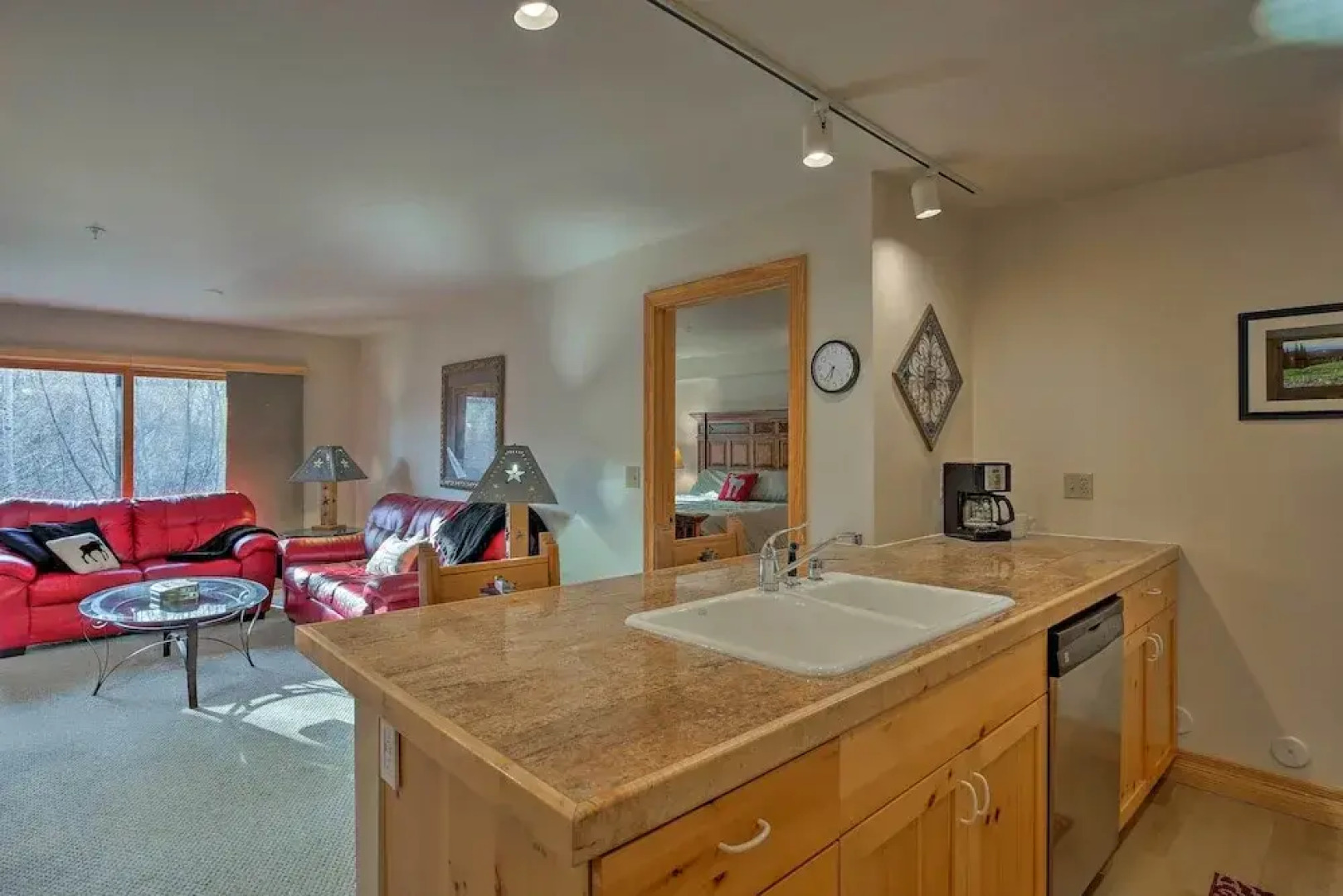 Cozy Driggs Condo w/ Hot Tub & Ski Shuttle Service