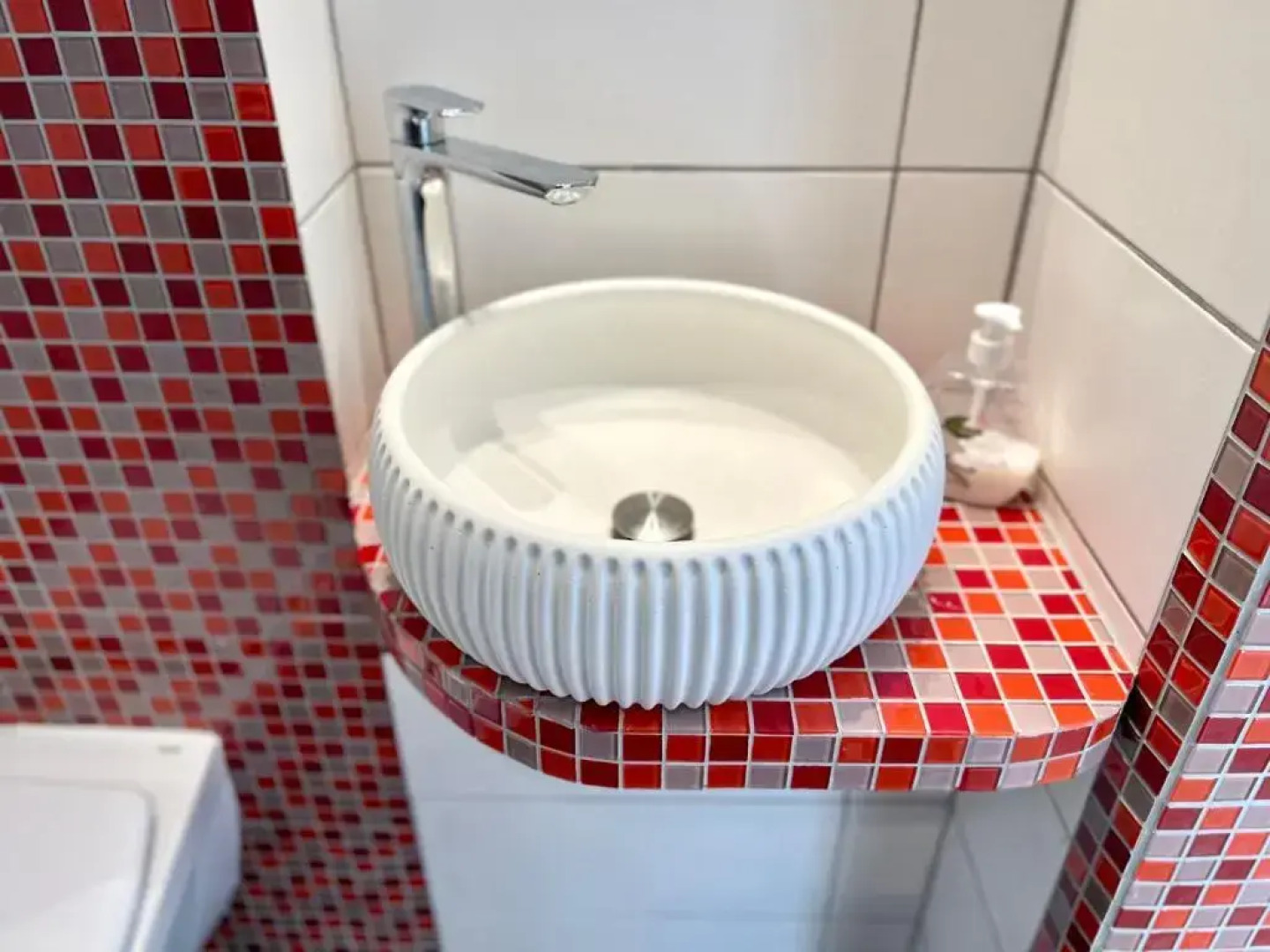 STF Borghamn Hostel & Conference