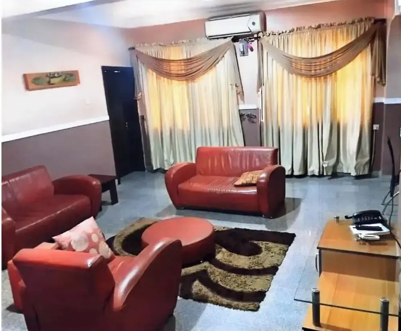 Leisure Spring Hotel