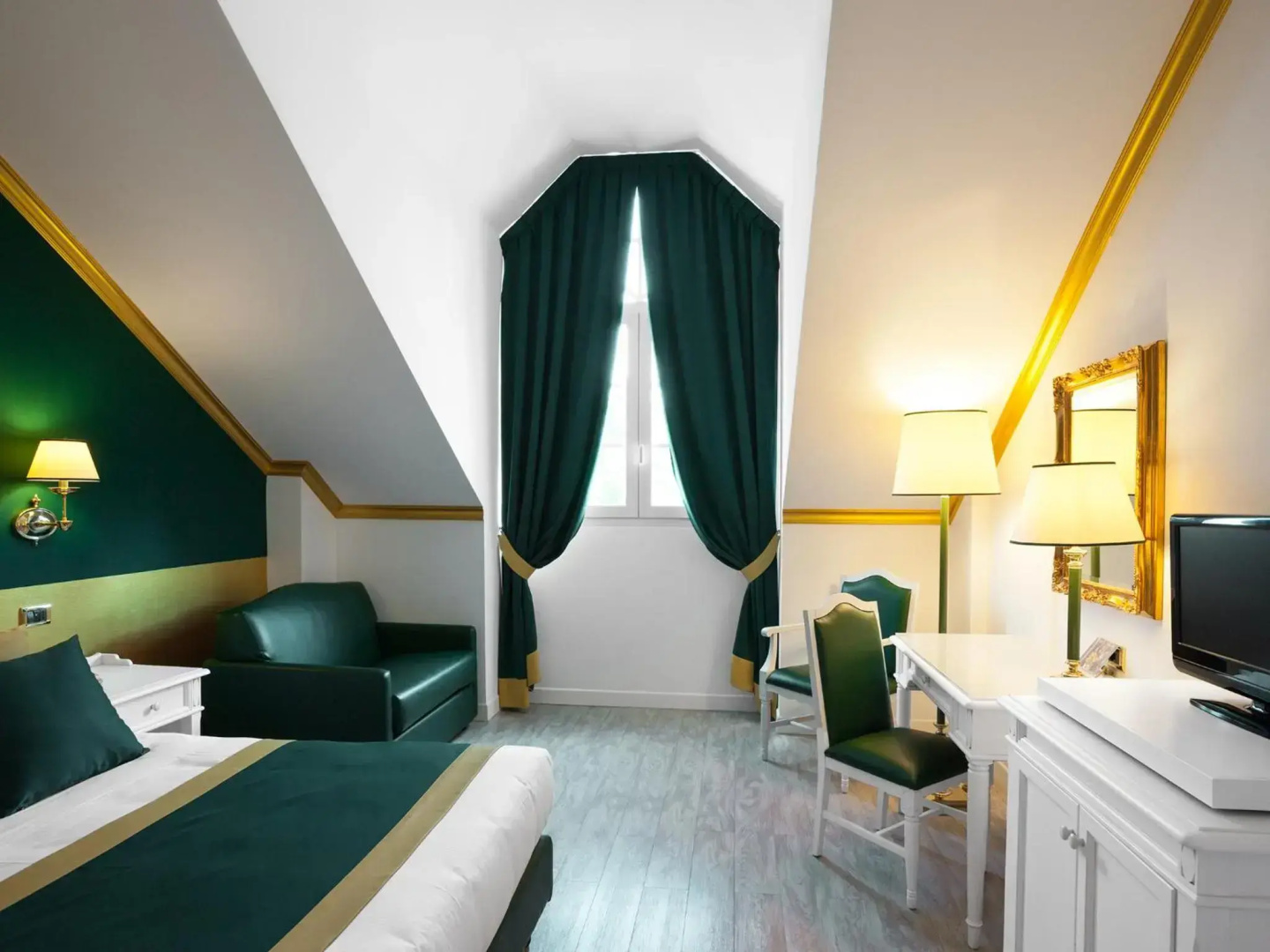 Gardaland Hotel
