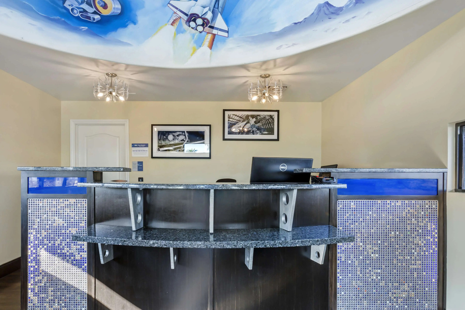 Best Western Space Age Lodge