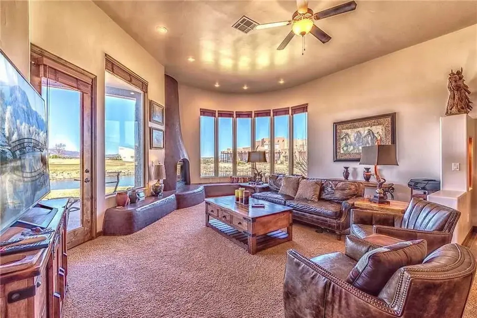 Rainmaker Retreat - Three Bedroom Cabin