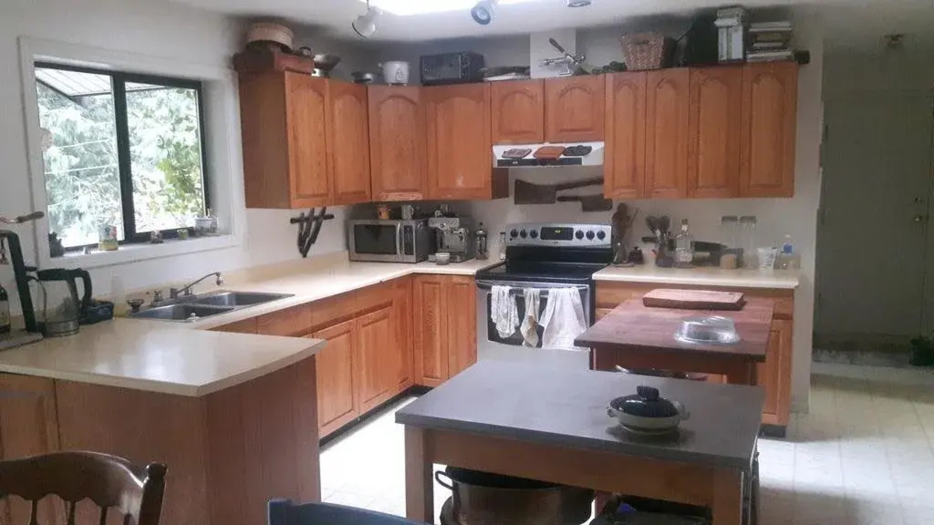 Cowichan Valley Hostel