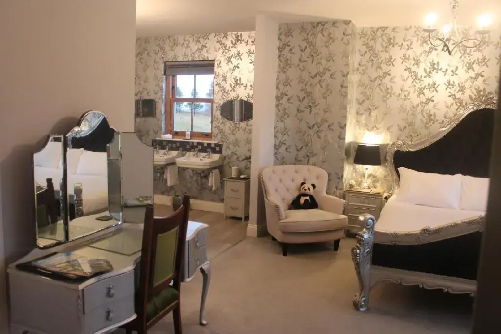 Ach Na Sidhe Bed  Breakfast