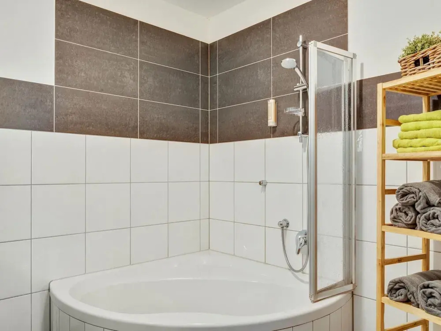 Modern Holiday Home in Goldegg Near Ski Area