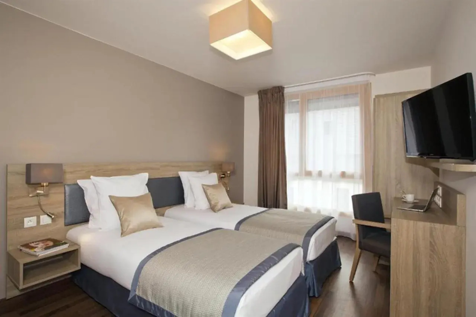 Residhome Paris Issy-les-Moulineaux