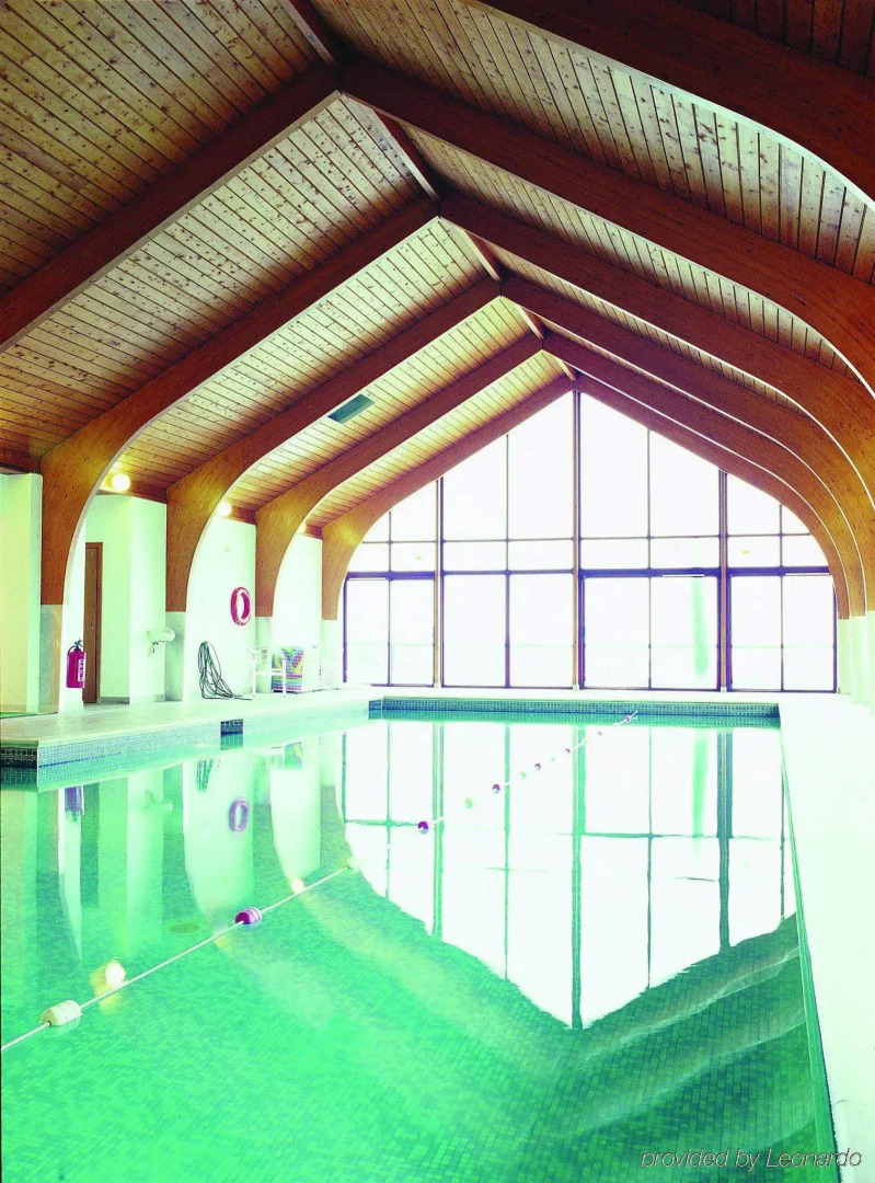 Combe Grove Manor Hotel