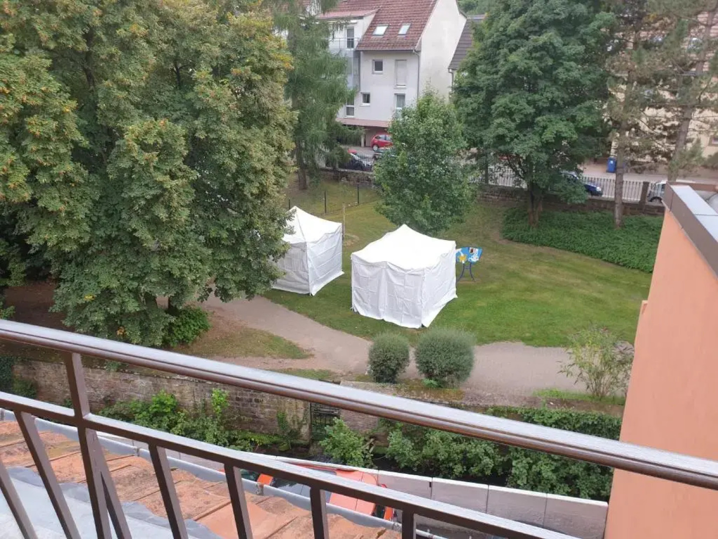 Meublé du 25 N6 étage 2