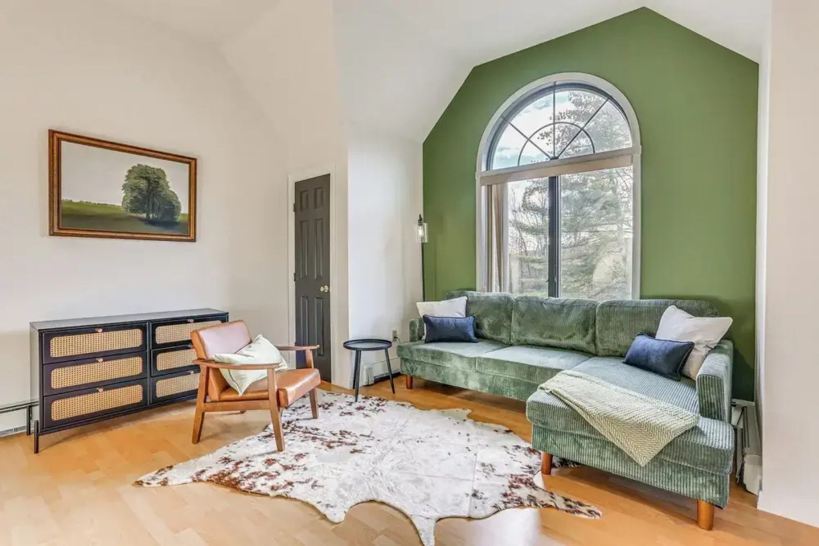 Secluded Kerhonkson Retreat With Deck + Views!