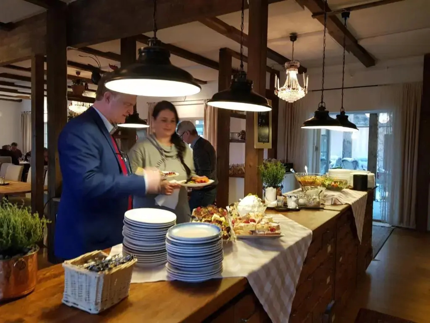 Lanthotell Lögnäs Gård