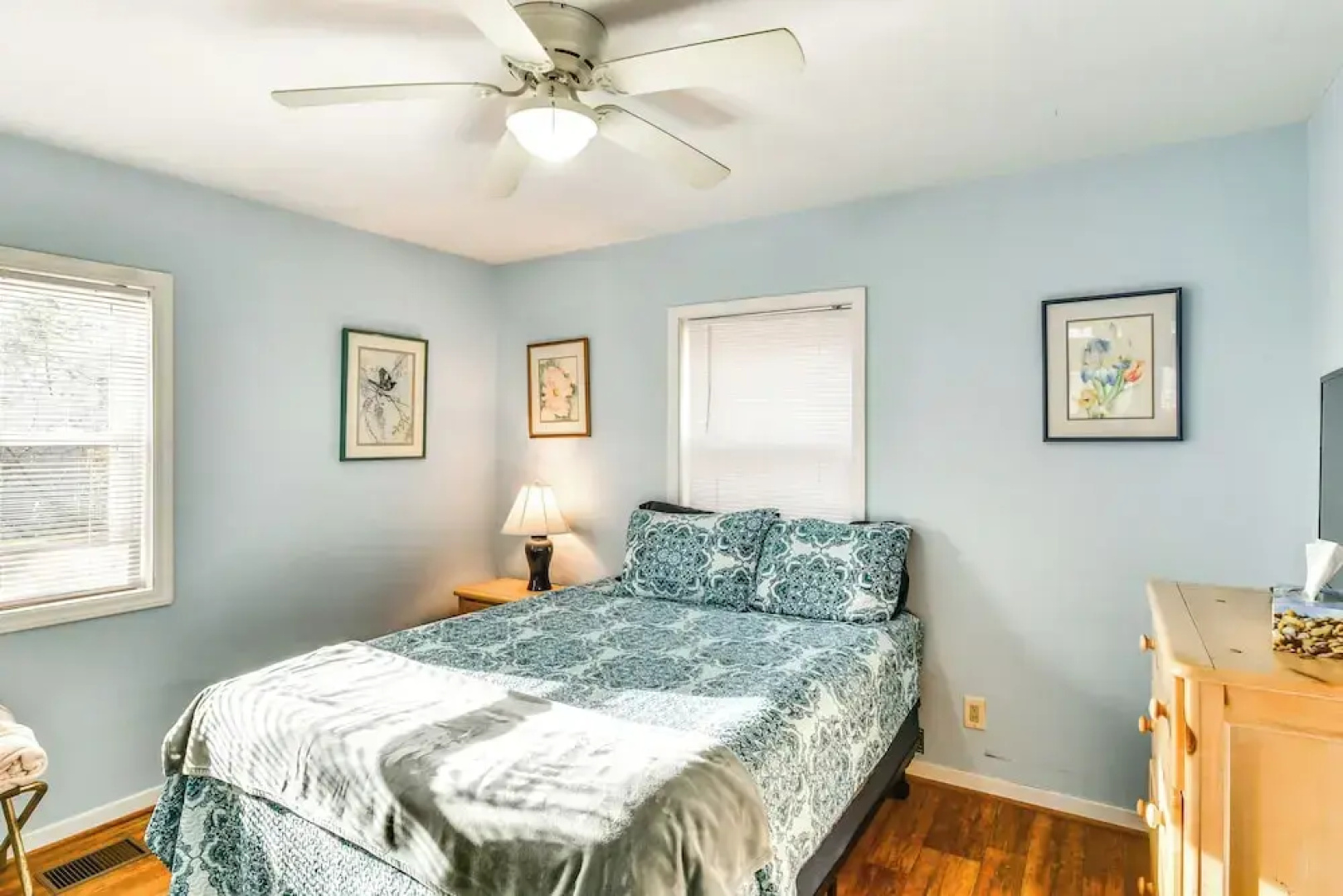 Riverfront Newland Home w/ Pool & Golf Club Access