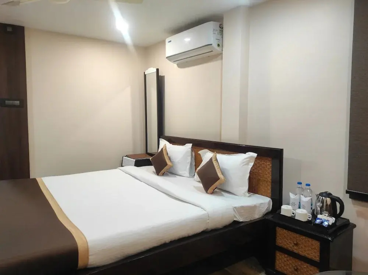 Hotel Relax - Nagaon