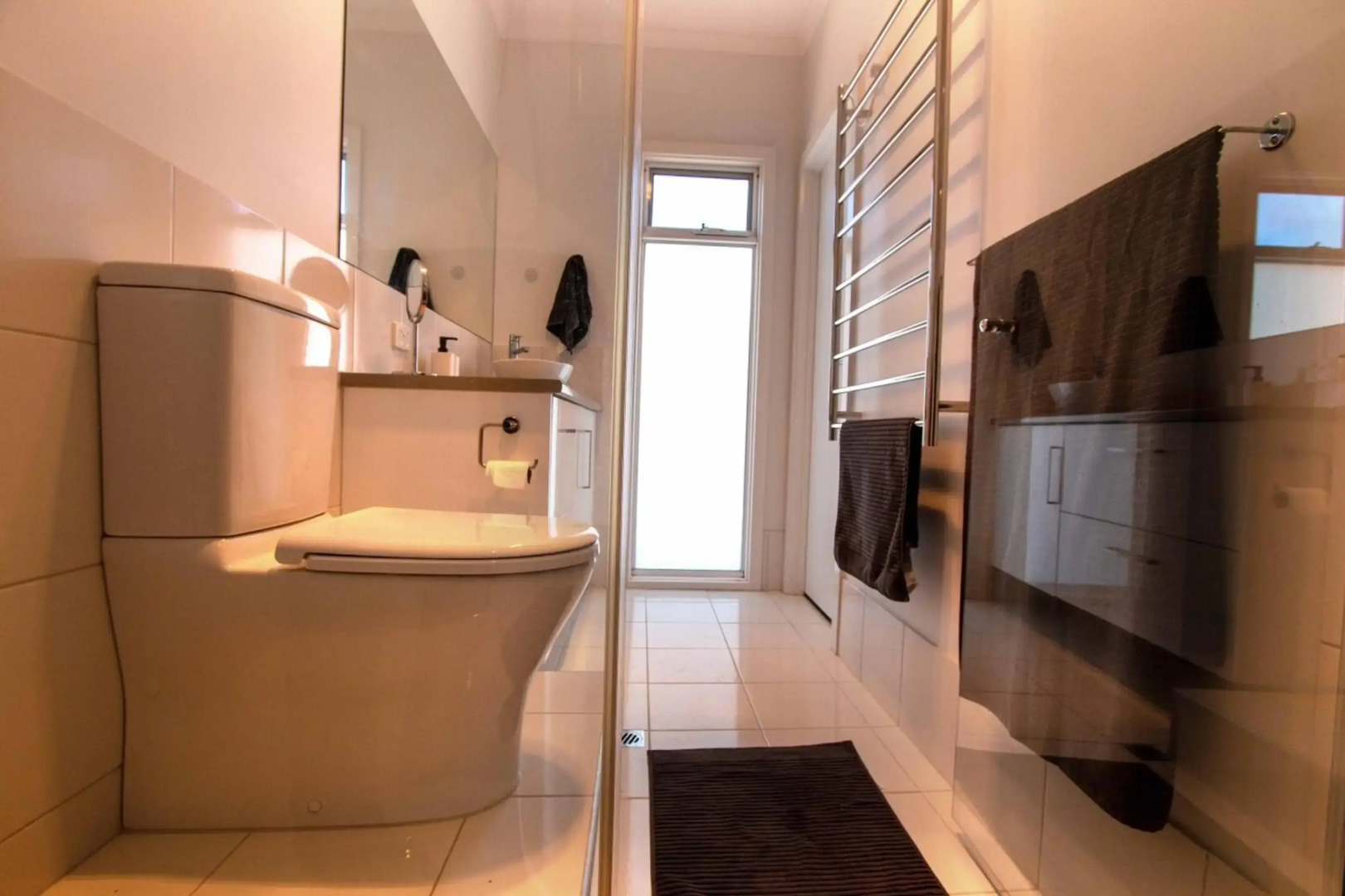 Coorong Island Retreat - Farm Stay at Pet Friendly Property