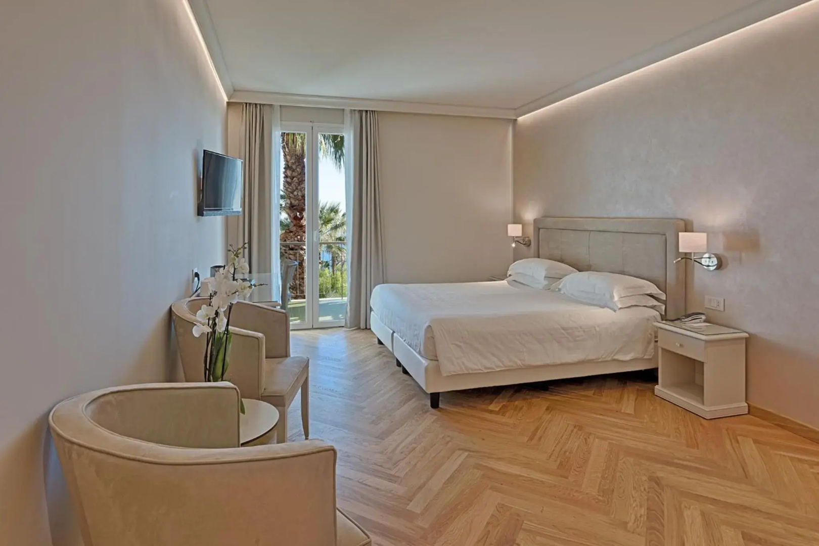 Hotel Paradiso