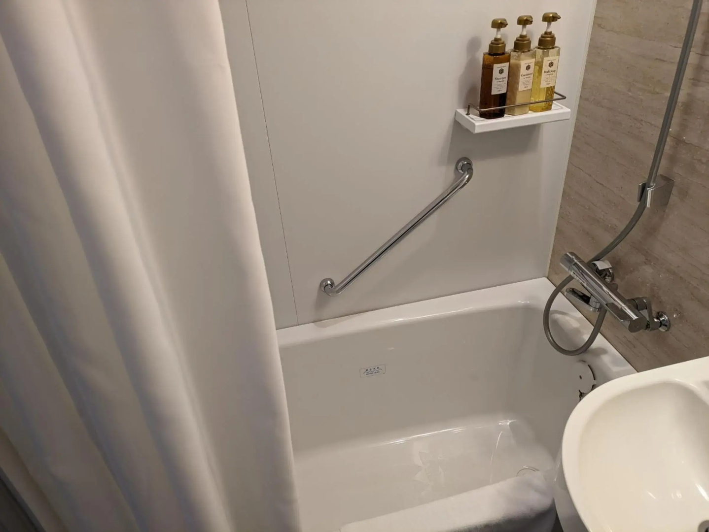REF Kansai Airport by VESSEL HOTELS