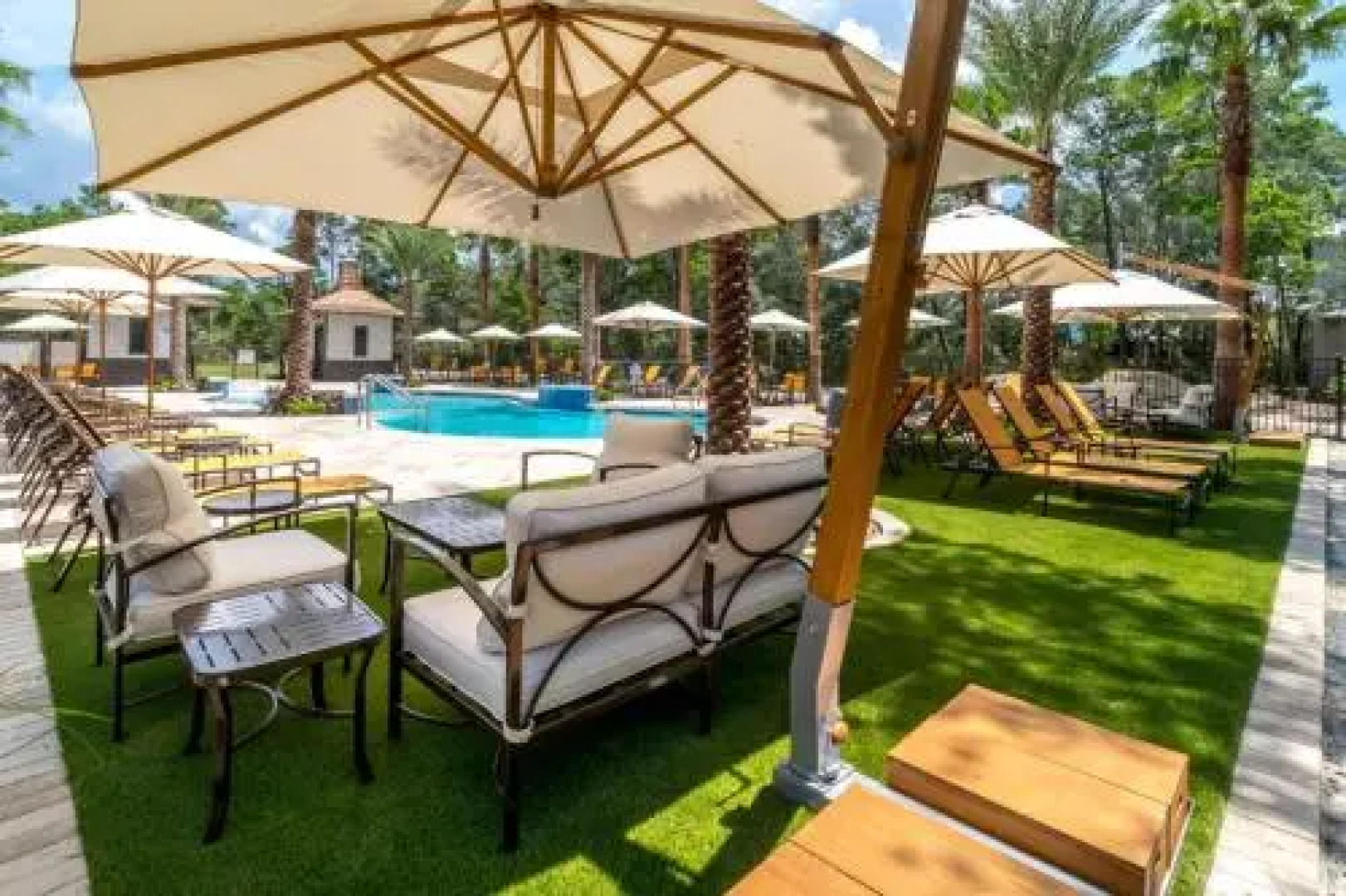 VM 4183 by RedAwning