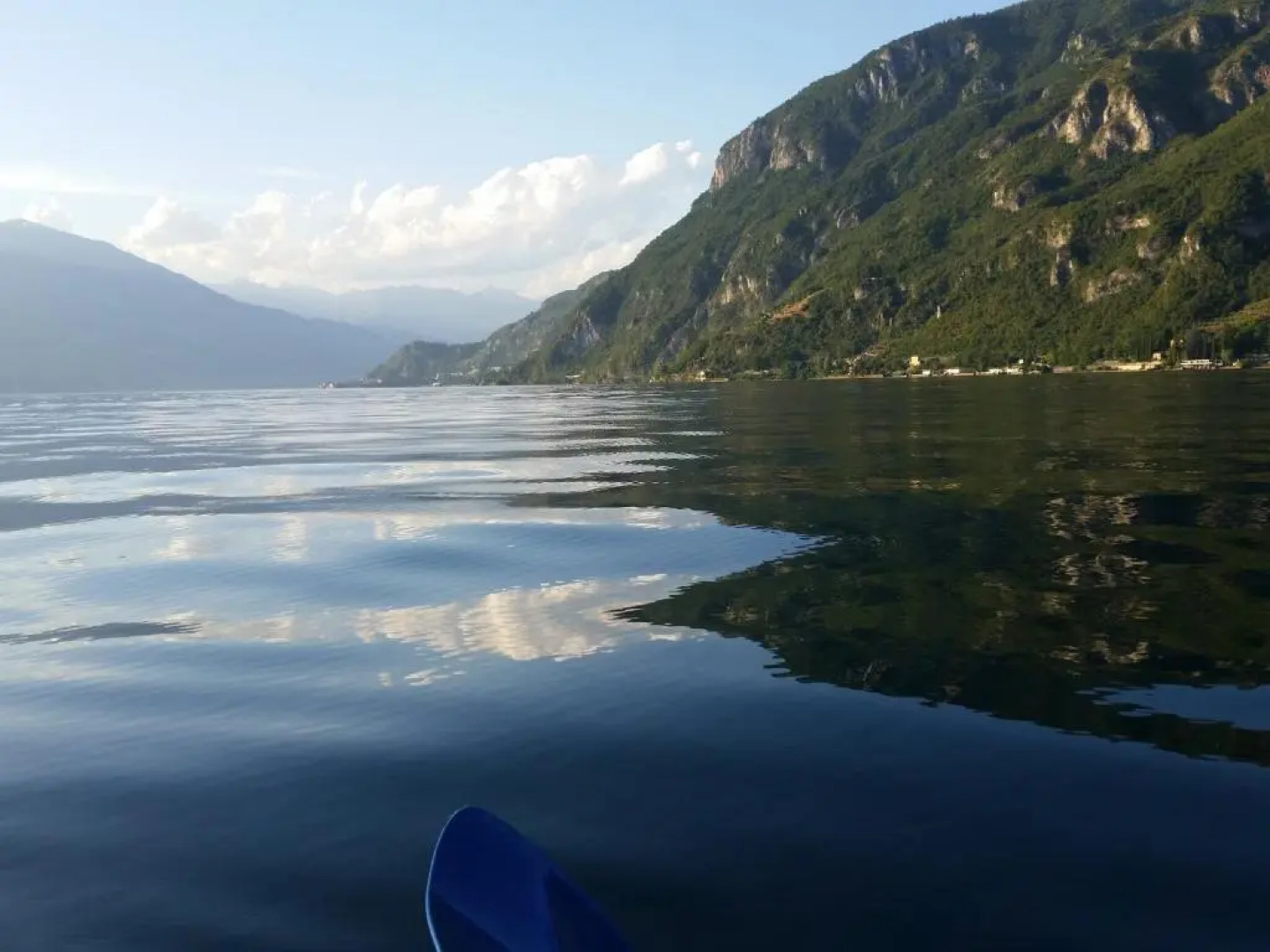 Apartment A lago, private beach and parking