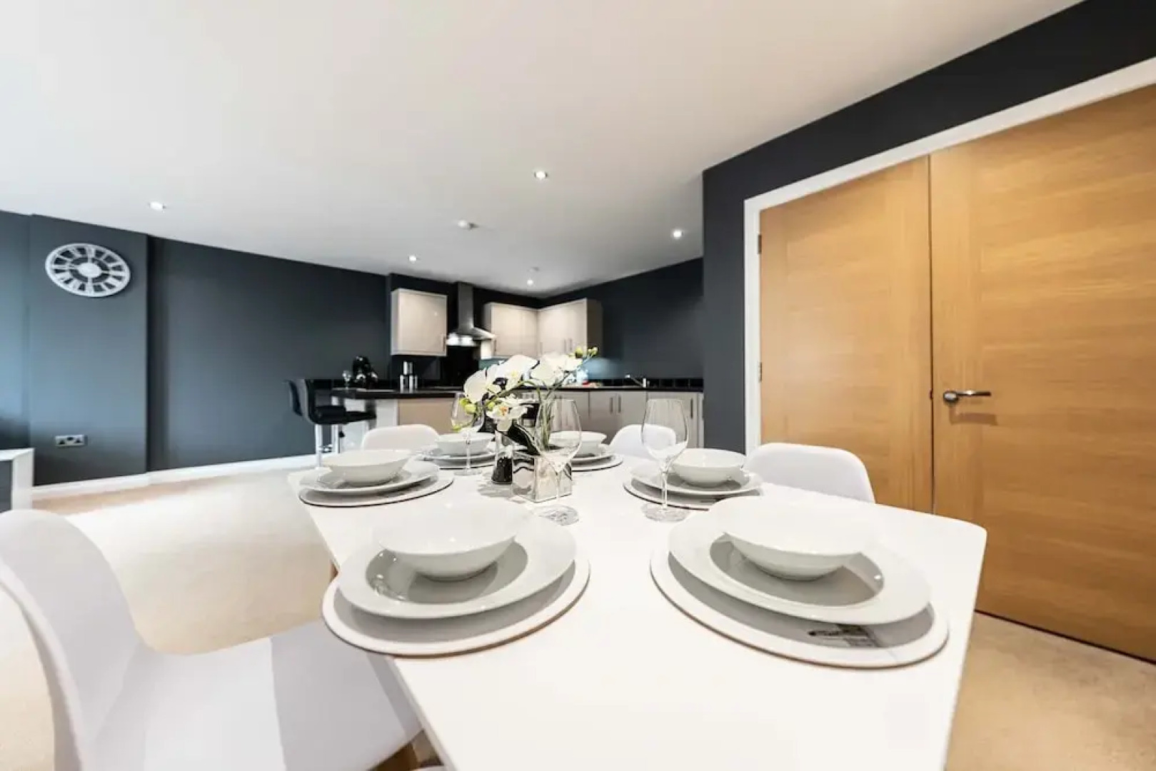 Grade 2 Listed Converted Church, Within 750yrds to Southsea Beach