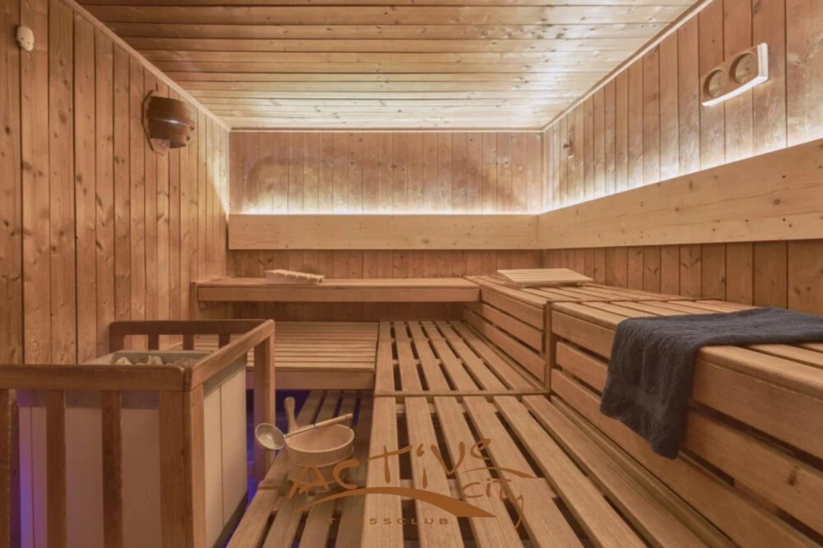 Townhouse Art Collection With Terrace Private Parking King Bed and Air Conditioning