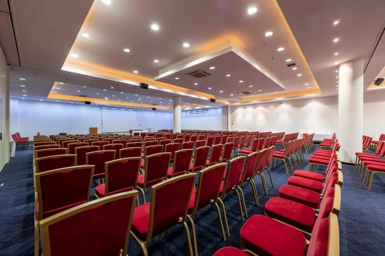 Aristoteles Holiday Resort & Spa