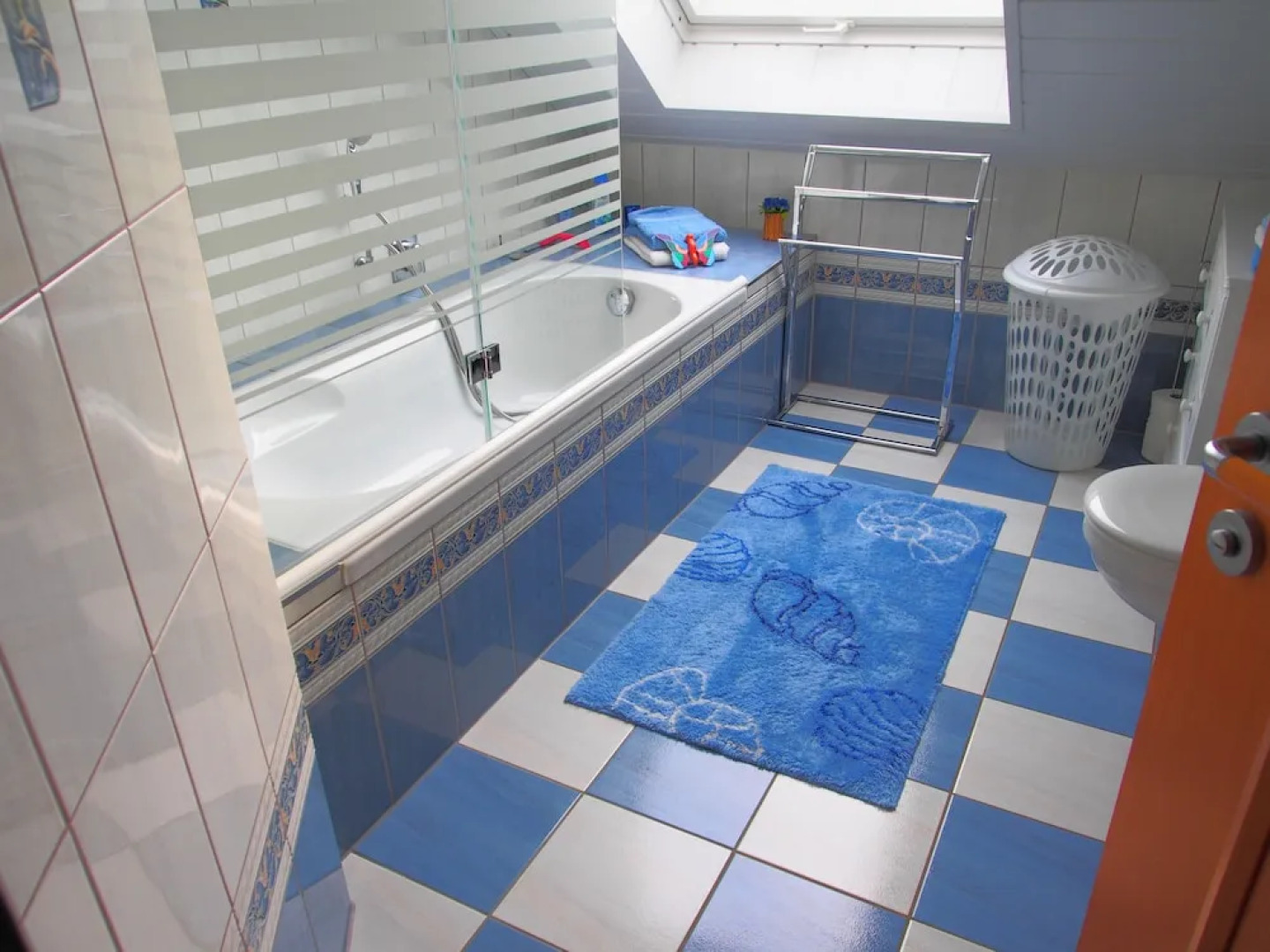 Eifelferien - Gaestezimmer, Ferienwohnungen - Haus Eden