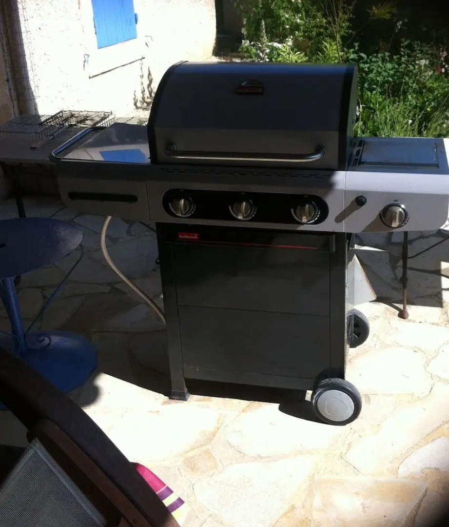 Villa With 4 Bedrooms in Pernes-les-fontaines, With Wonderful Mountain