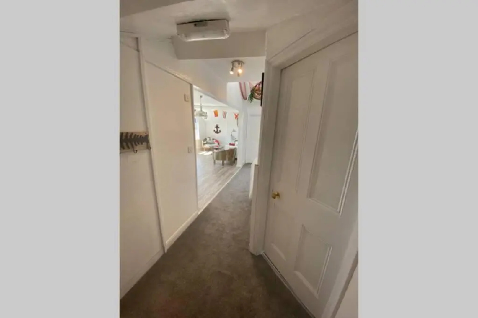 Seagulls Rest Marine Themed Seaview Apartment