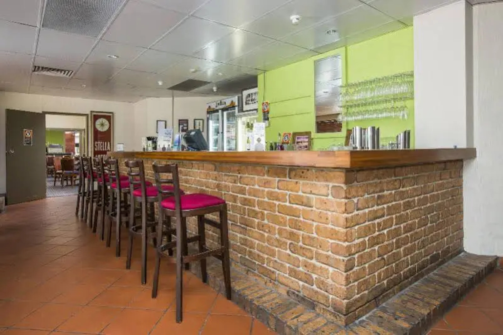 ibis Styles Canberra Eaglehawk Hotel