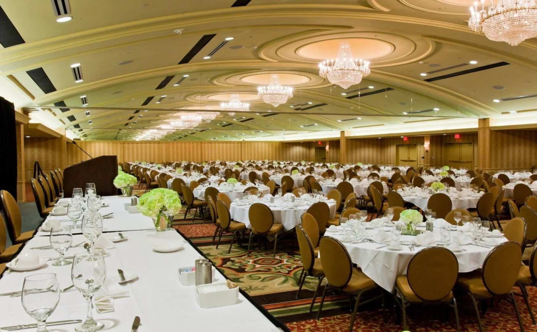 Crowne Plaza Louisville Airport Expo Ctr by IHG