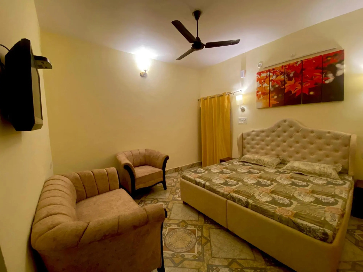 Ekant Guest House