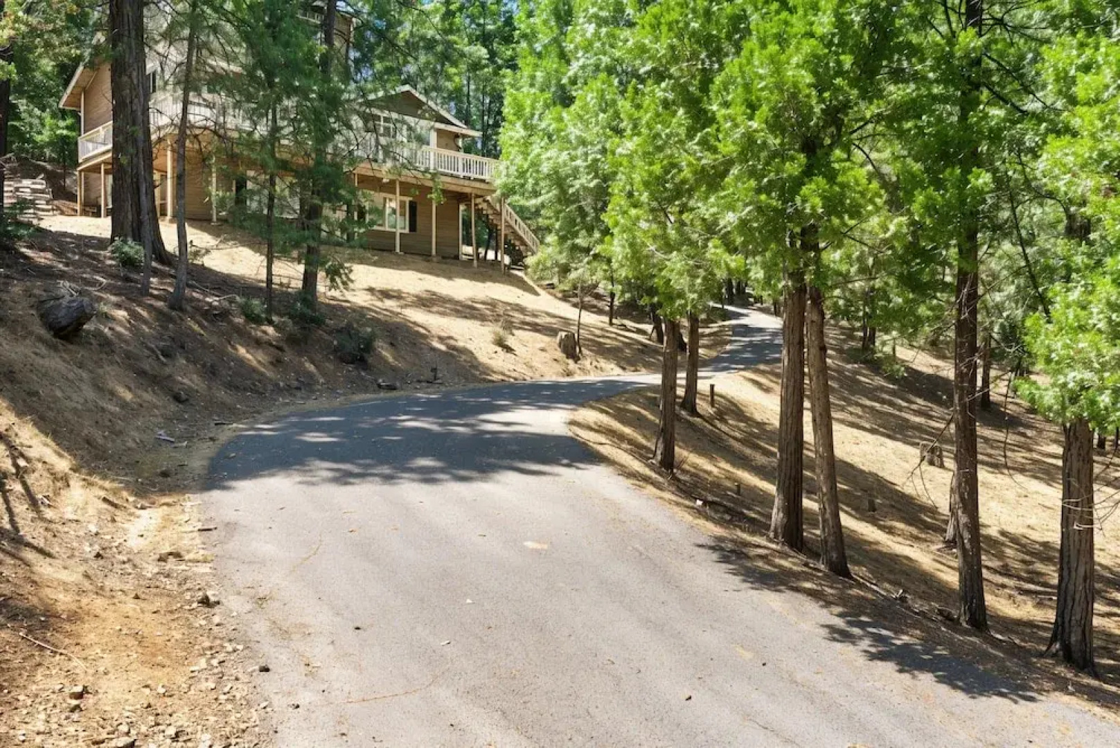 Ridgecrest Rendezvous -  Huge Wrap-Around Deck - Perfect for Sunbathing or BBQ-ing by Yosemite Region Resorts