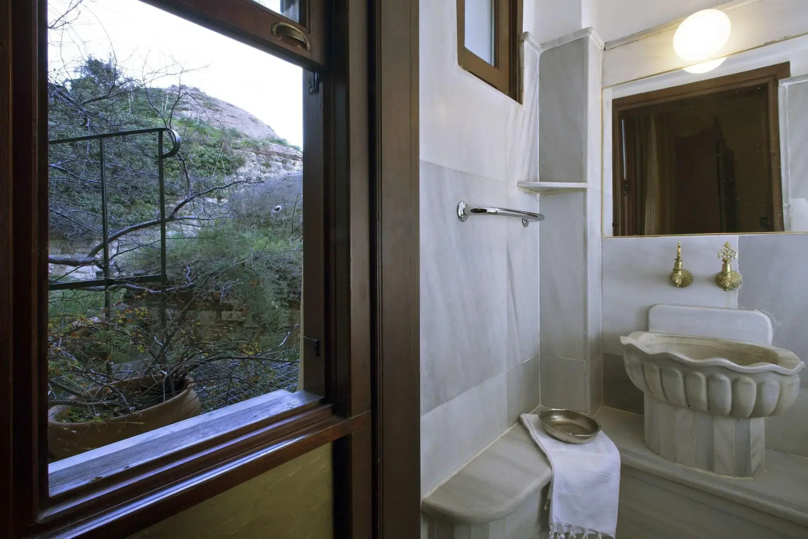 Hotel Empress Zoe