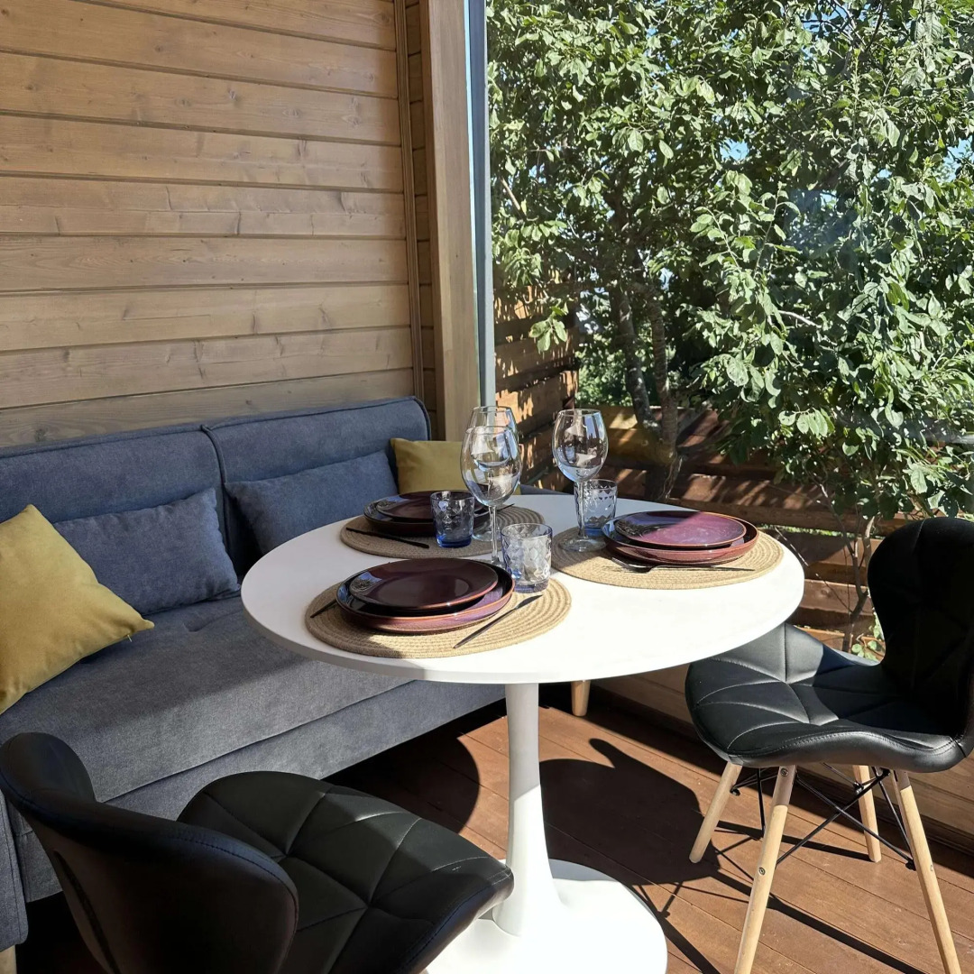 Современный дом с сибирским чаном