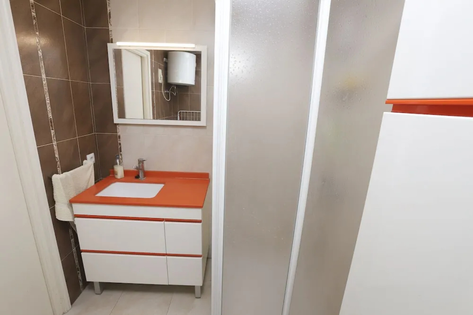 UHC Alborán Apartments