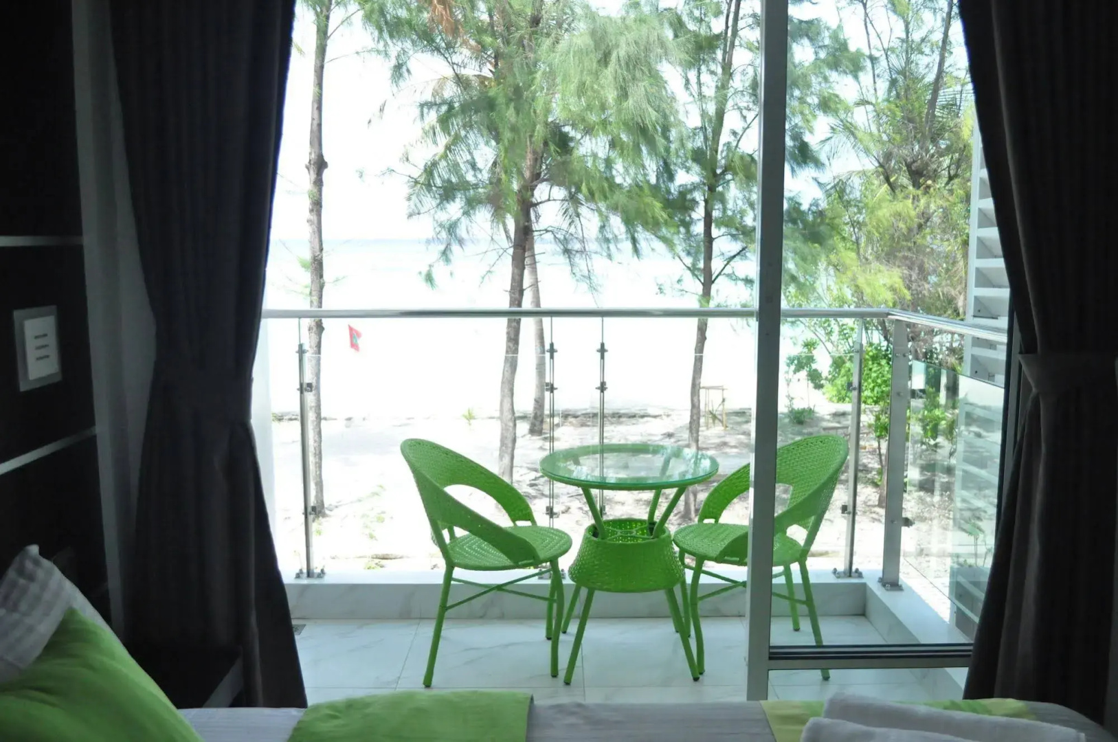 Simry Beachside
