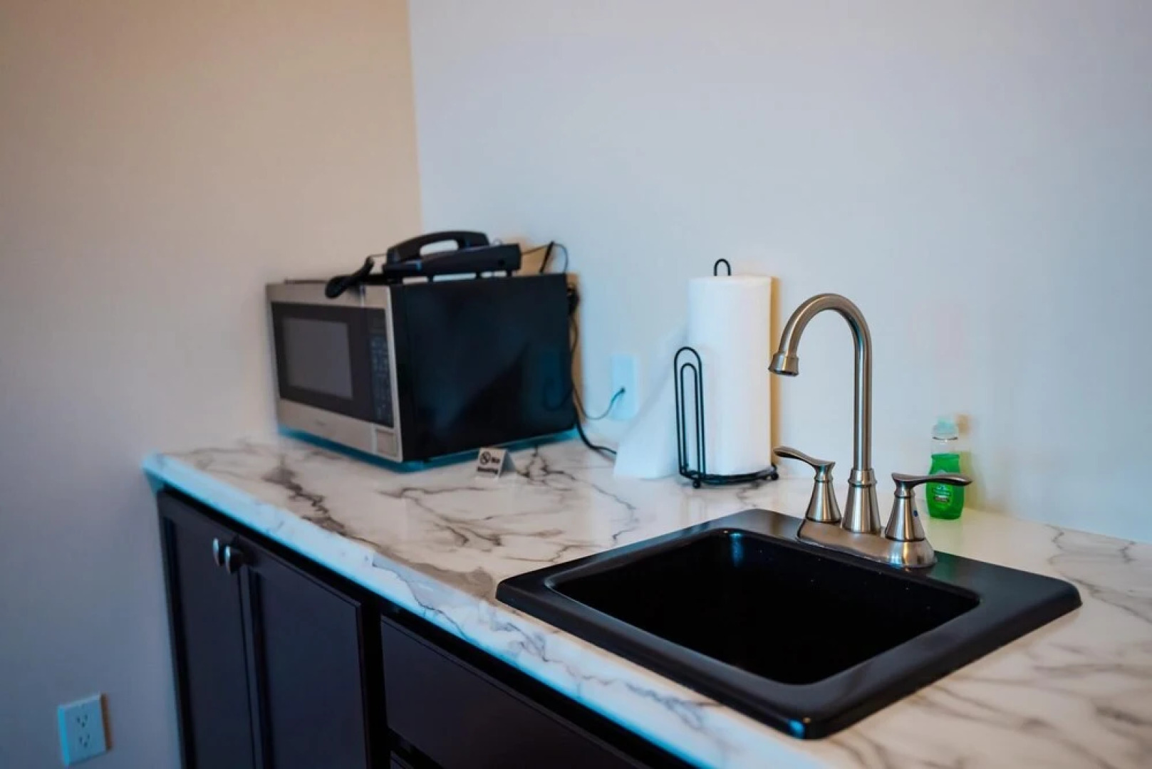 1 Bedroom Lake View Villa - Unit 406