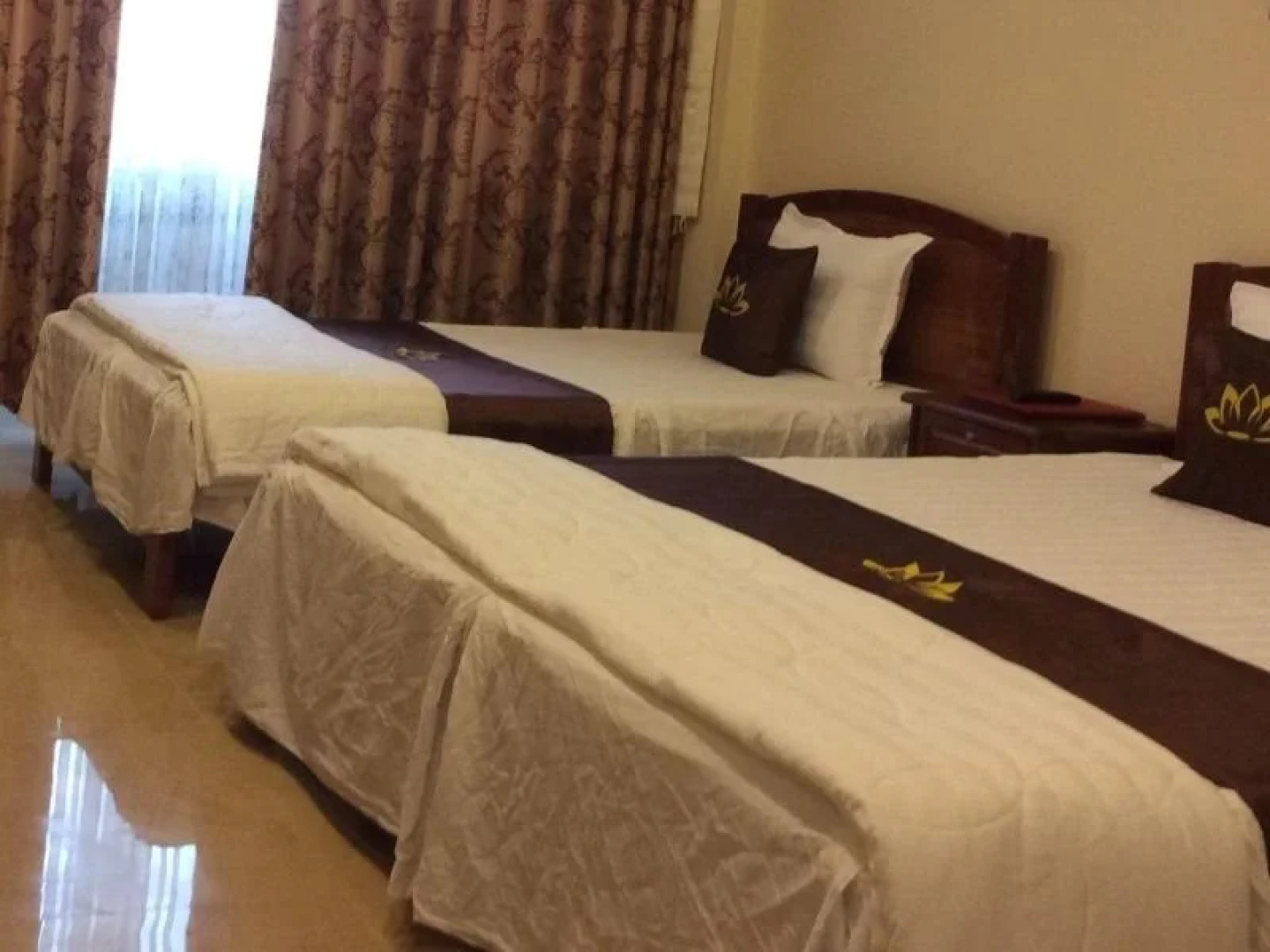 Huong Sen Hotel