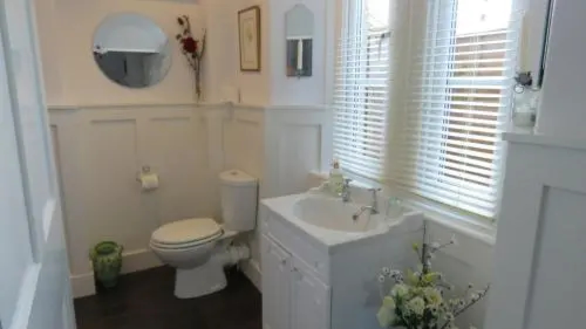 Hollybank Bed and Breakfast