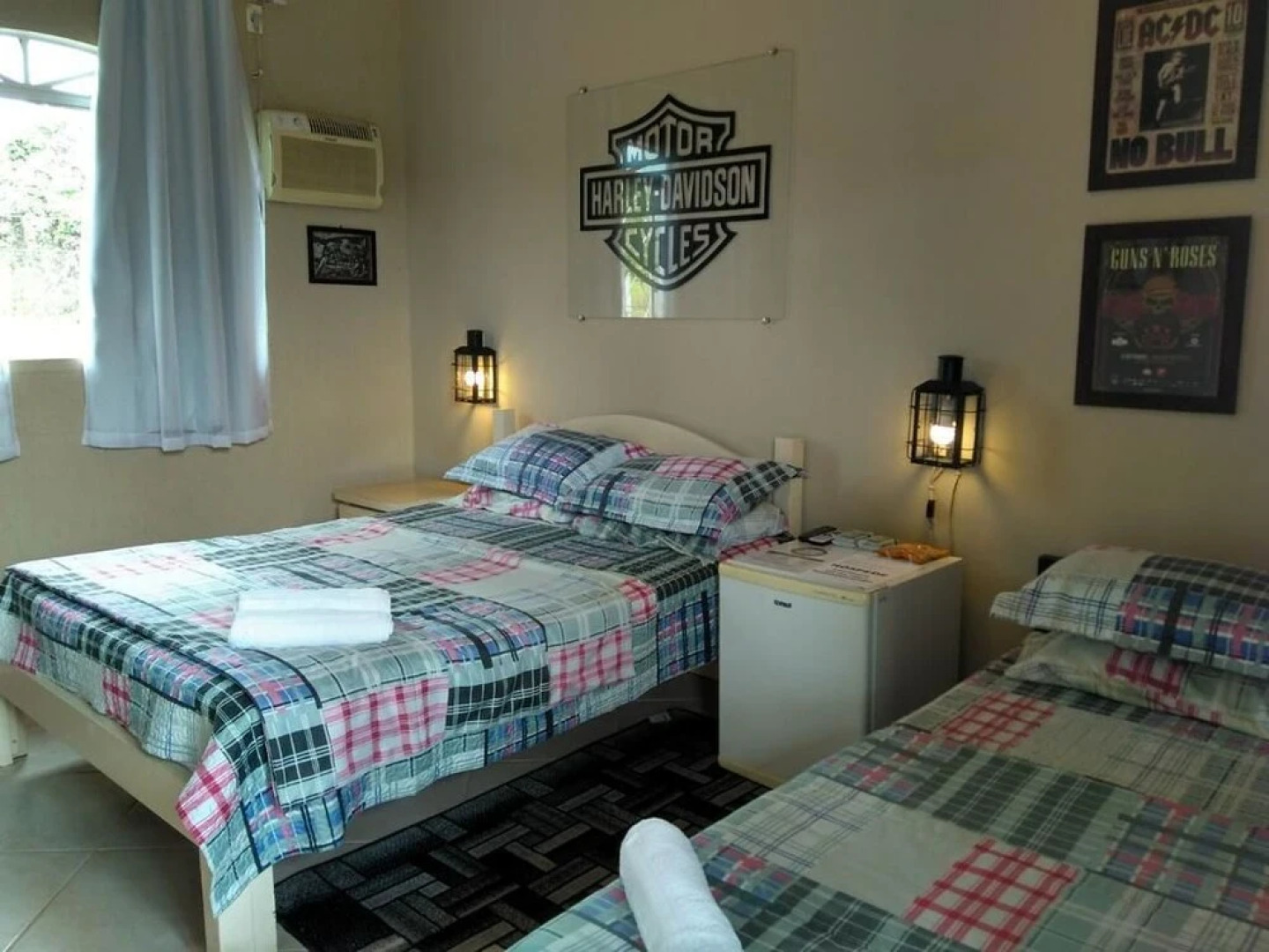 Road House GO 118 Motorcycle Hotel