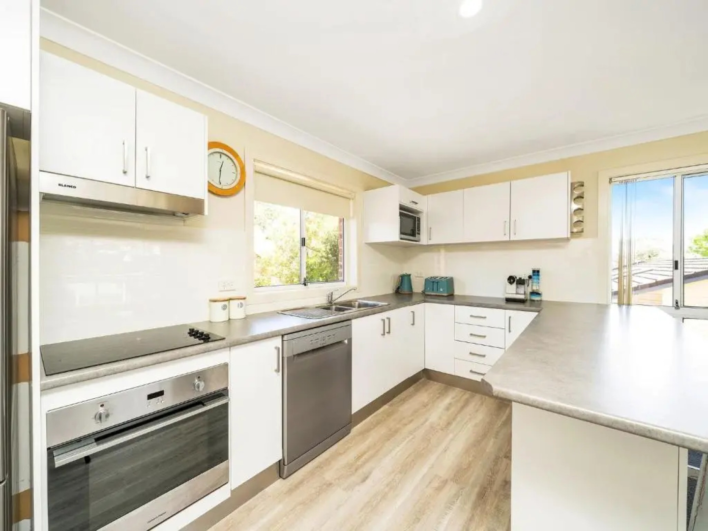 Enjoy Your Box Seat on Orion Beach and Jervis Bay