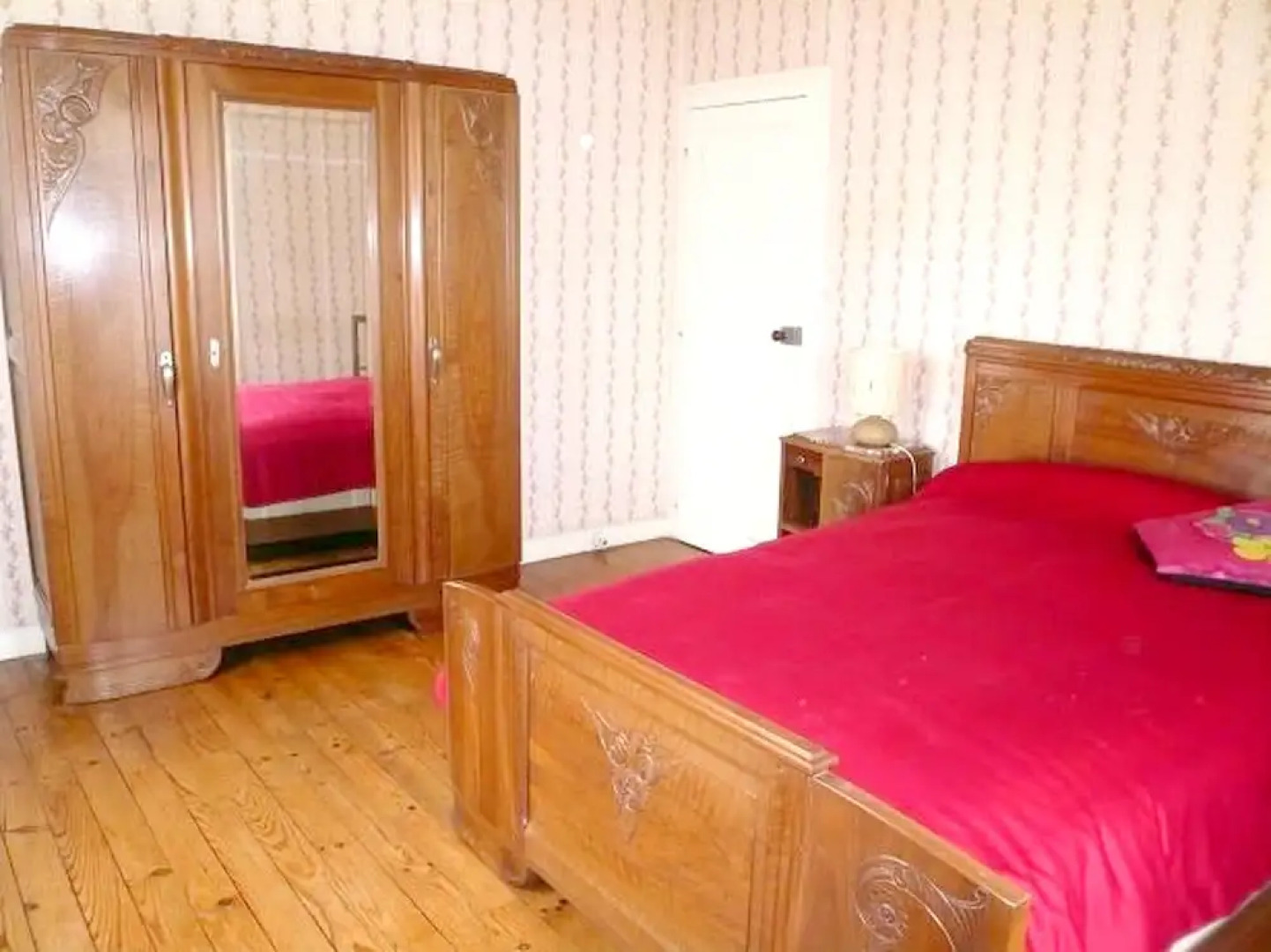 House With 4 Bedrooms in Castillon-la-bataille, With Enclosed Garden a