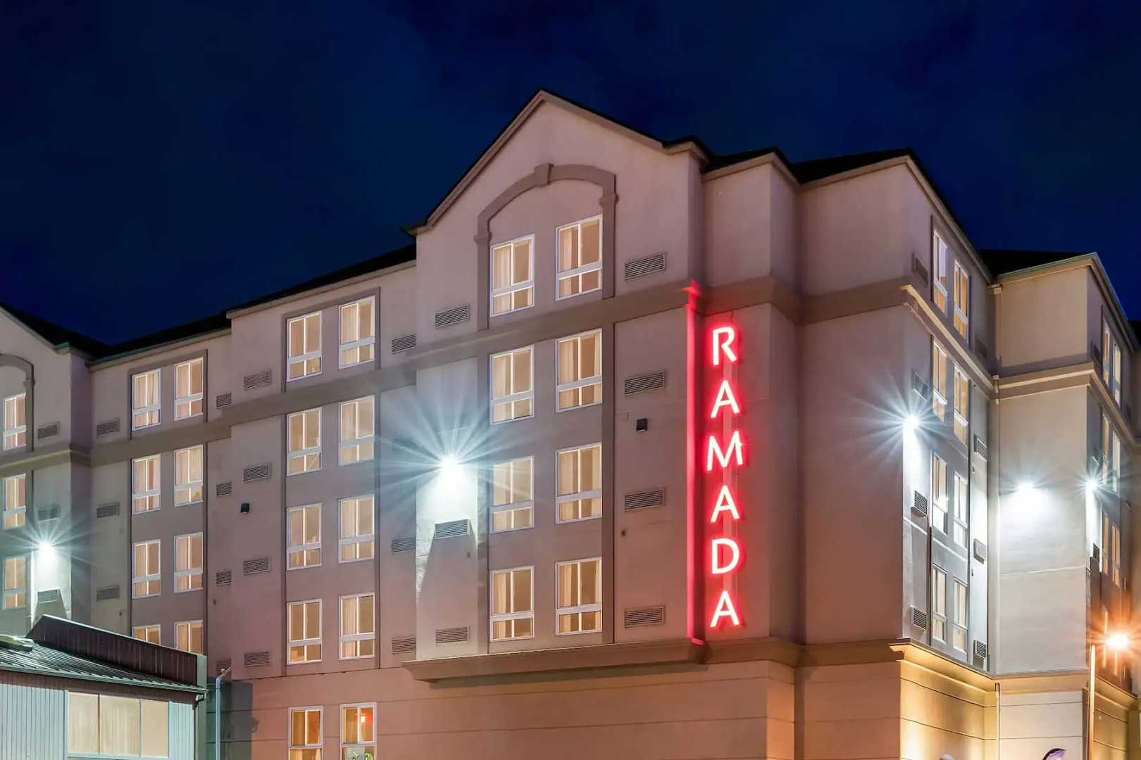 Ramada by Wyndham SeaTac Airport