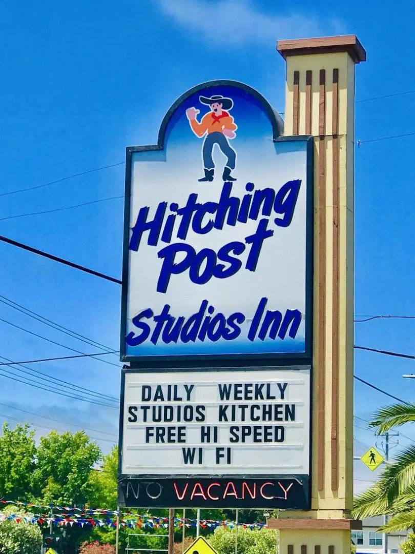 Hitching Post Studios Inn