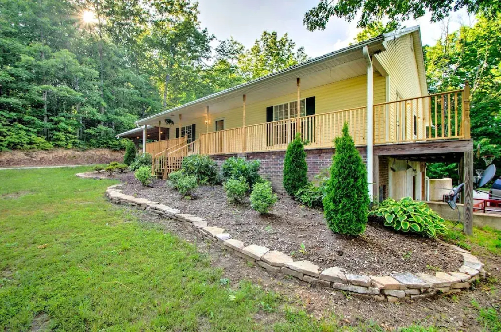 Cedar Mountain House on 12 Acres - Near Trails!